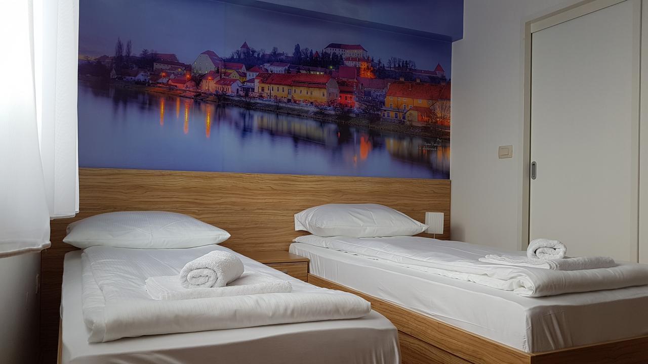 B&B By The Way Ljubljana Exterior photo
